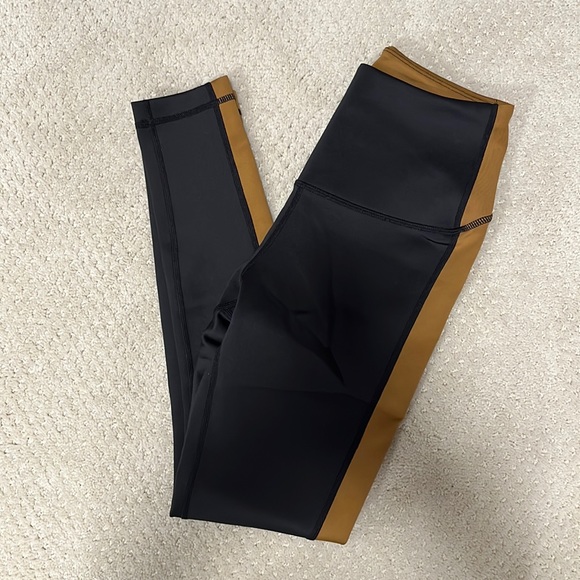 tan + lines Pants - NWOT Shop Tan-lines Leggings by Sivan Ayla - Size Small